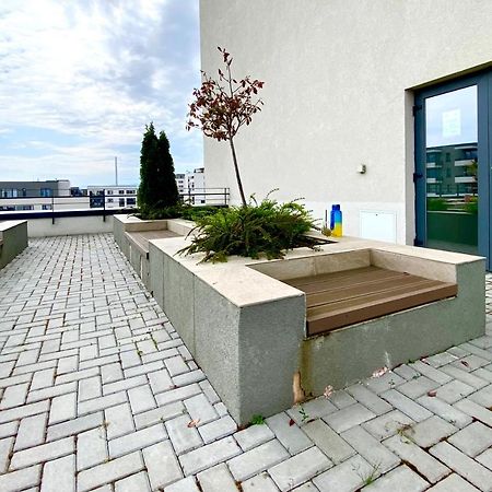 Astoria Apartment - Pet Friendly Брашов Екстер'єр фото