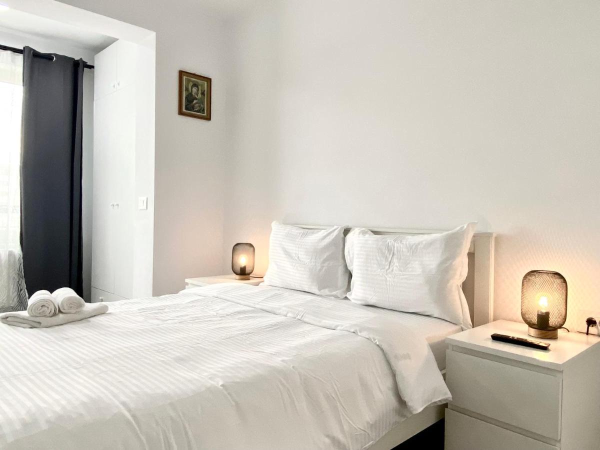 Astoria Apartment - Pet Friendly Брашов Екстер'єр фото