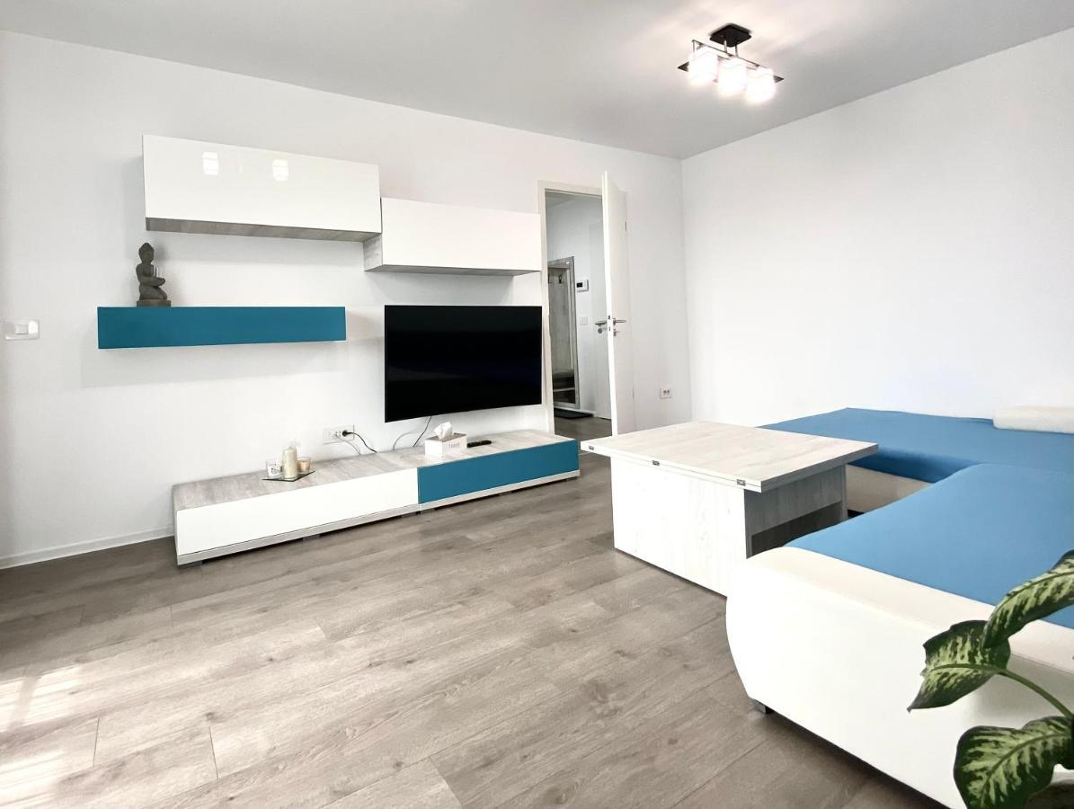 Astoria Apartment - Pet Friendly Брашов Екстер'єр фото