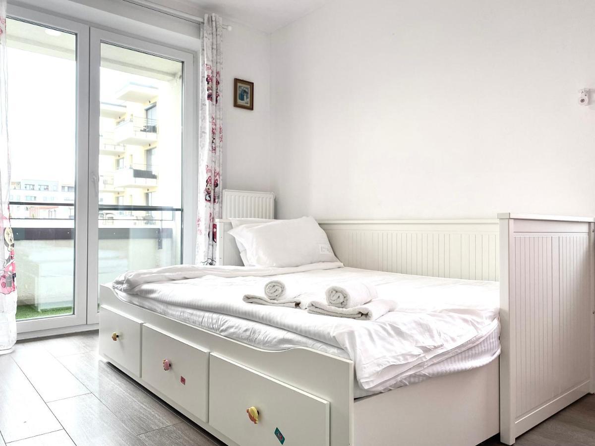 Astoria Apartment - Pet Friendly Брашов Екстер'єр фото