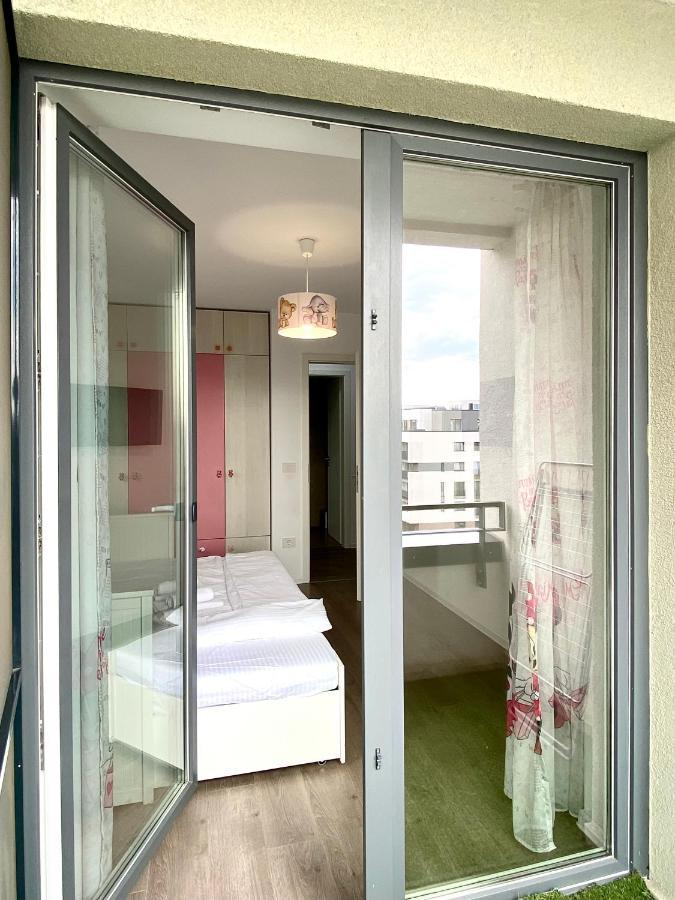 Astoria Apartment - Pet Friendly Брашов Екстер'єр фото